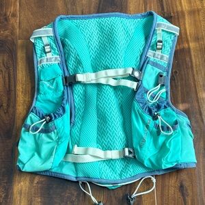 Nathan Vaporairess Hydration Pack